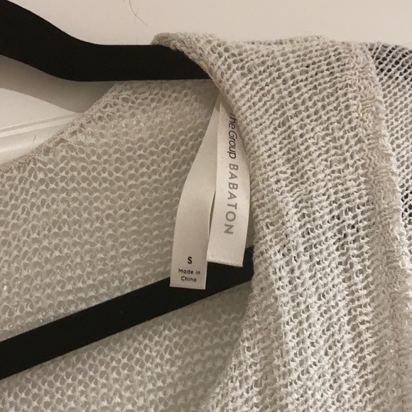 light grey Aritzia sweater - Picture 3 of 3
